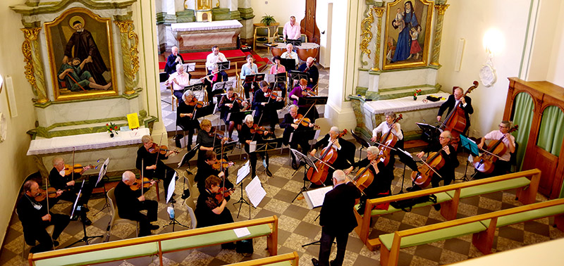 Chœur Fribourgeois des Jeunes et l’Orchestre de chambre du Mouvement des Aînés de Fribourg